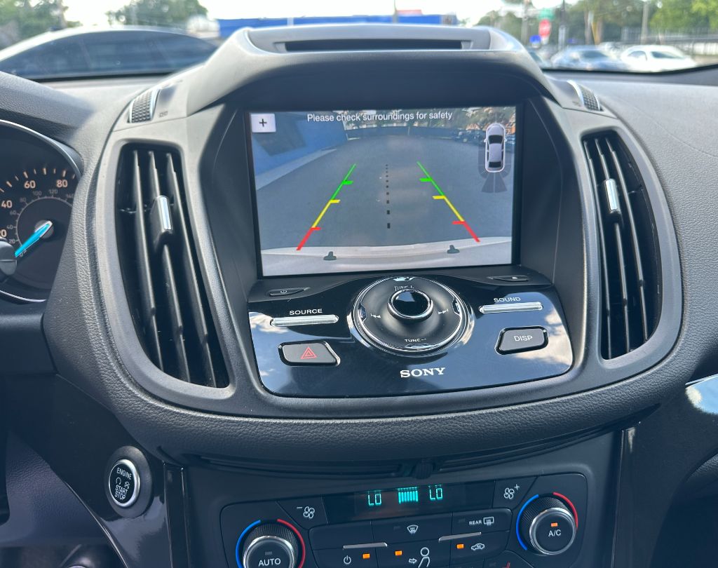 2017 Ford Escape Titanium - Photo 10