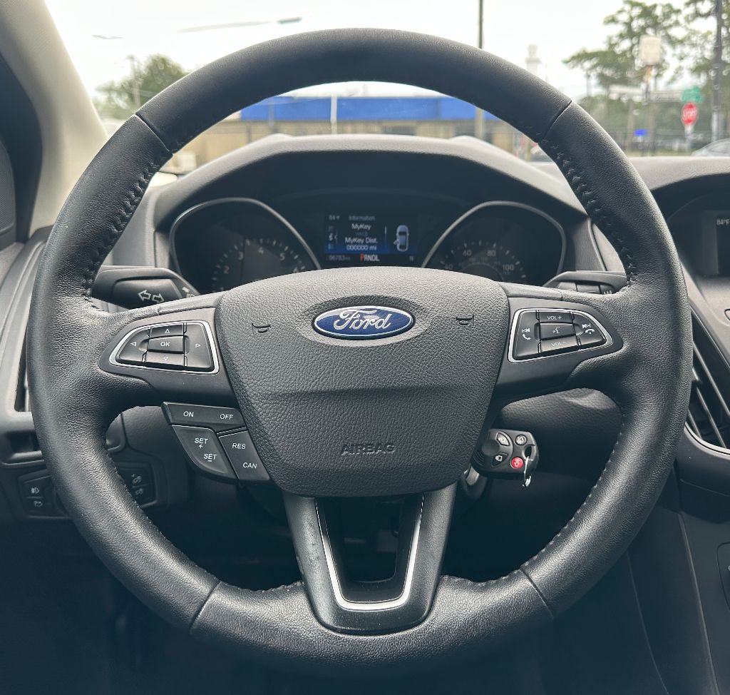 2018 Ford Focus SE - Photo 8