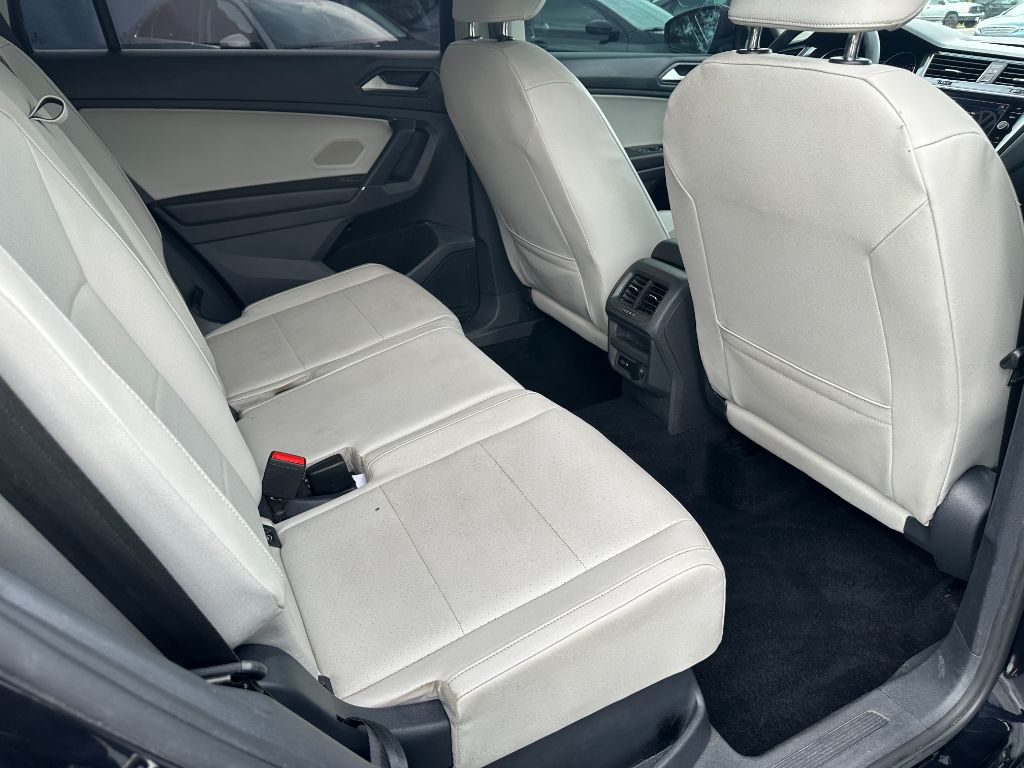 2020 Volkswagen Tiguan SE - Photo 14