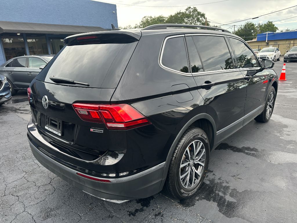 2020 Volkswagen Tiguan SE - Photo 6
