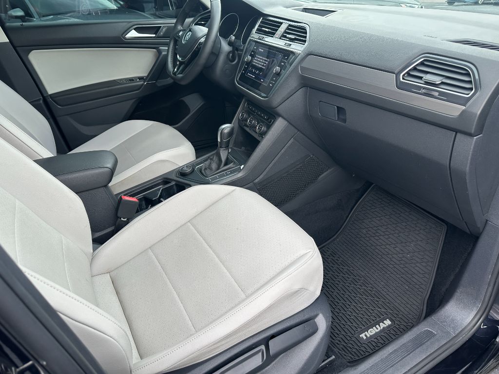 2020 Volkswagen Tiguan SE - Photo 15