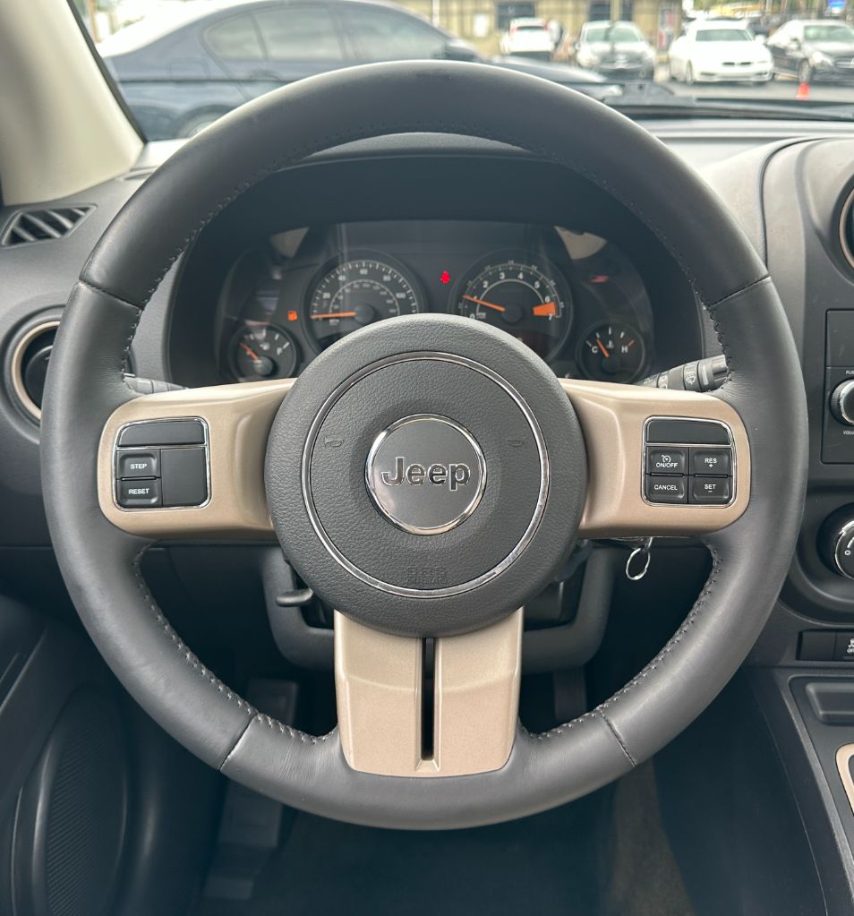 2016 Jeep Compass 75th Anniversary Edition - Photo 8