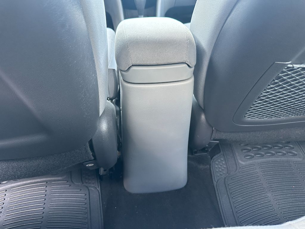 2017 Hyundai Accent Value Edition - Photo 12