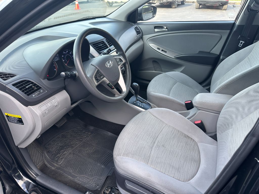 2017 Hyundai Accent Value Edition - Photo 10