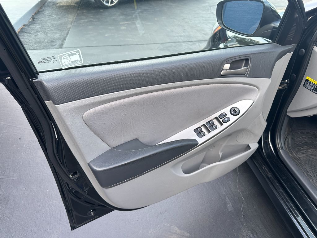 2017 Hyundai Accent Value Edition - Photo 15