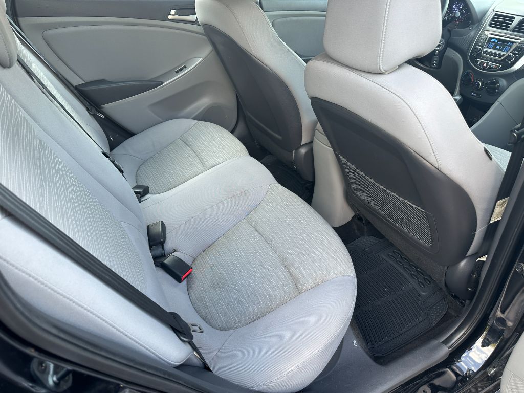 2017 Hyundai Accent Value Edition - Photo 13