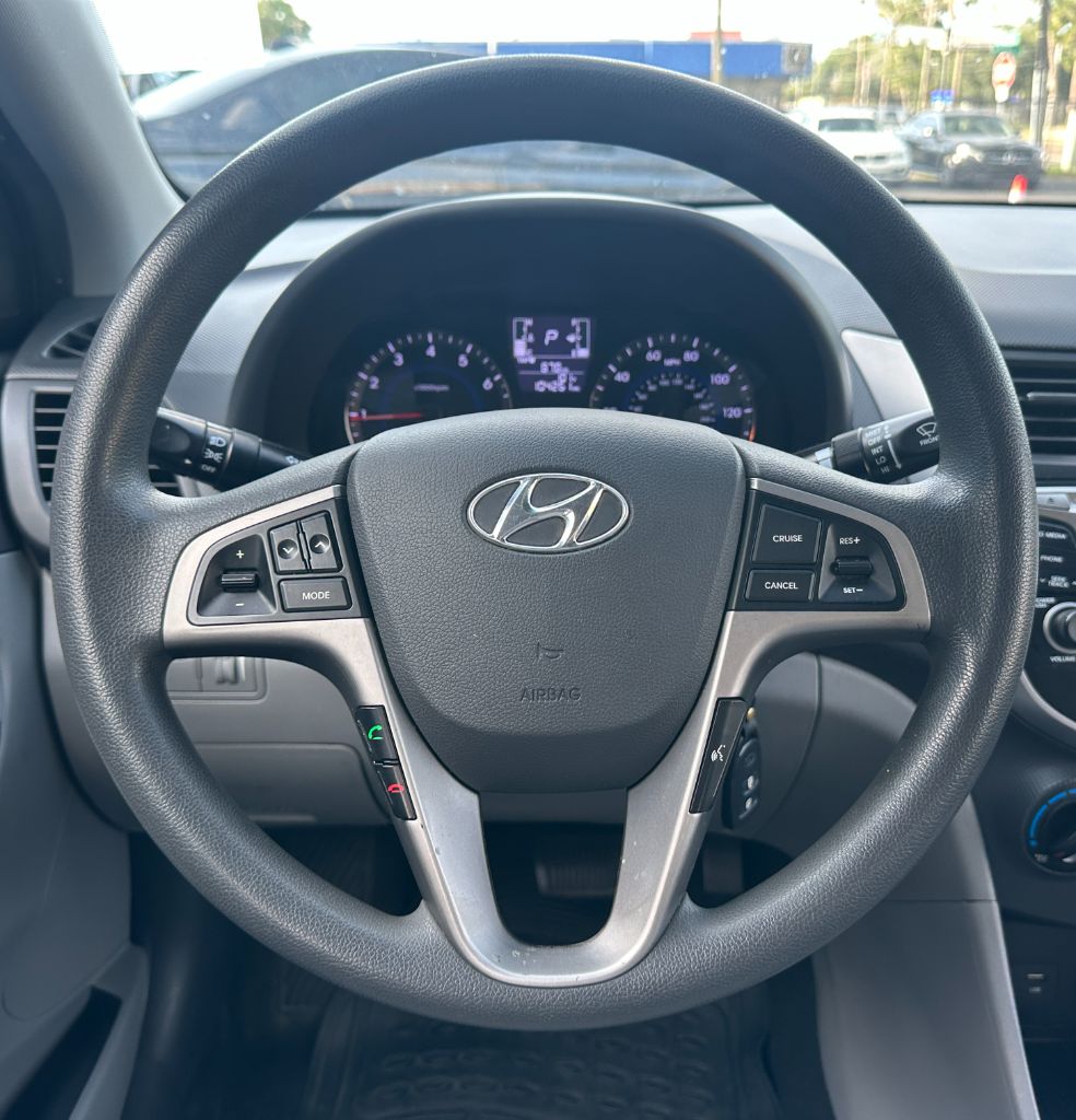 2017 Hyundai Accent Value Edition - Photo 8