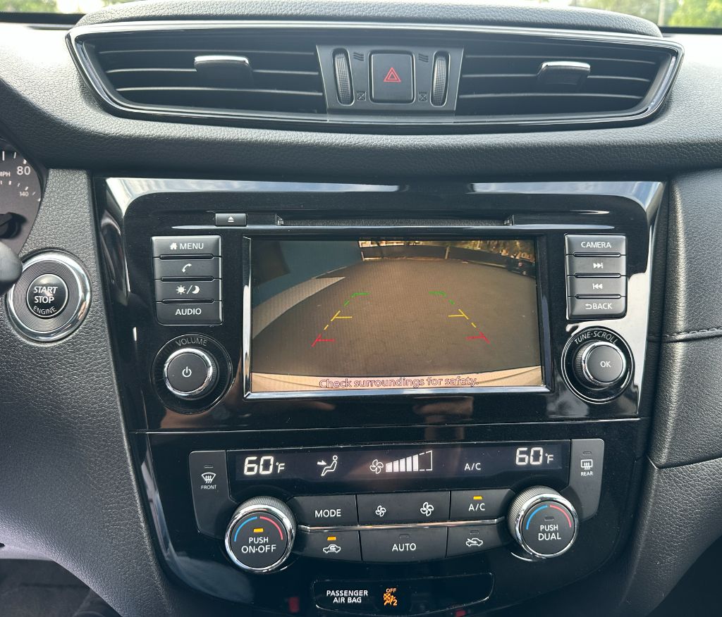 2020 Nissan Rogue SV - Photo 9