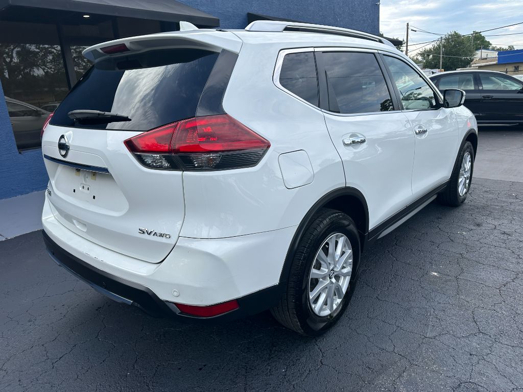 2020 Nissan Rogue SV - Photo 6